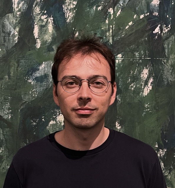 Dr. Armin Pournaki